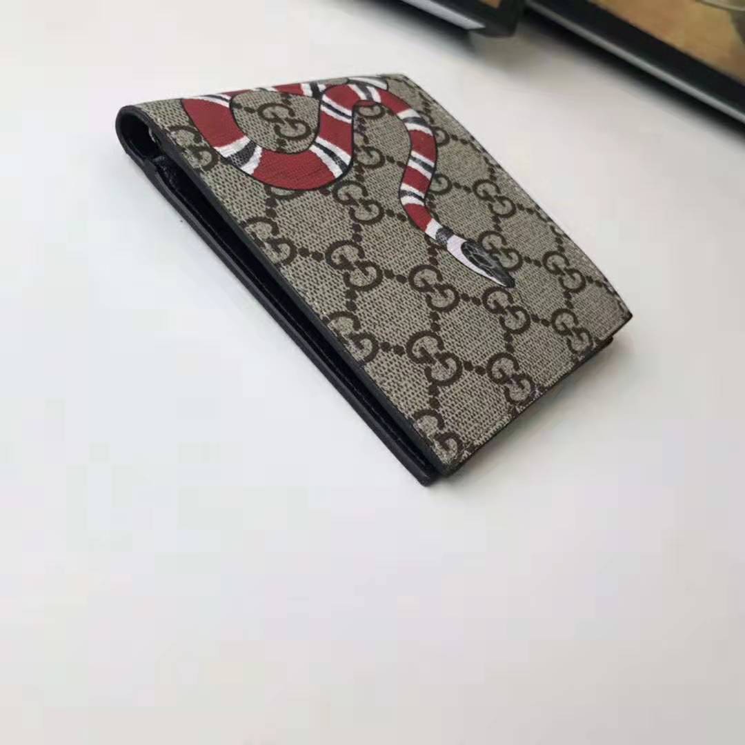 G*u*i gg men kingsnake print gg supreme wallet in beige/ebony gg supreme canvas