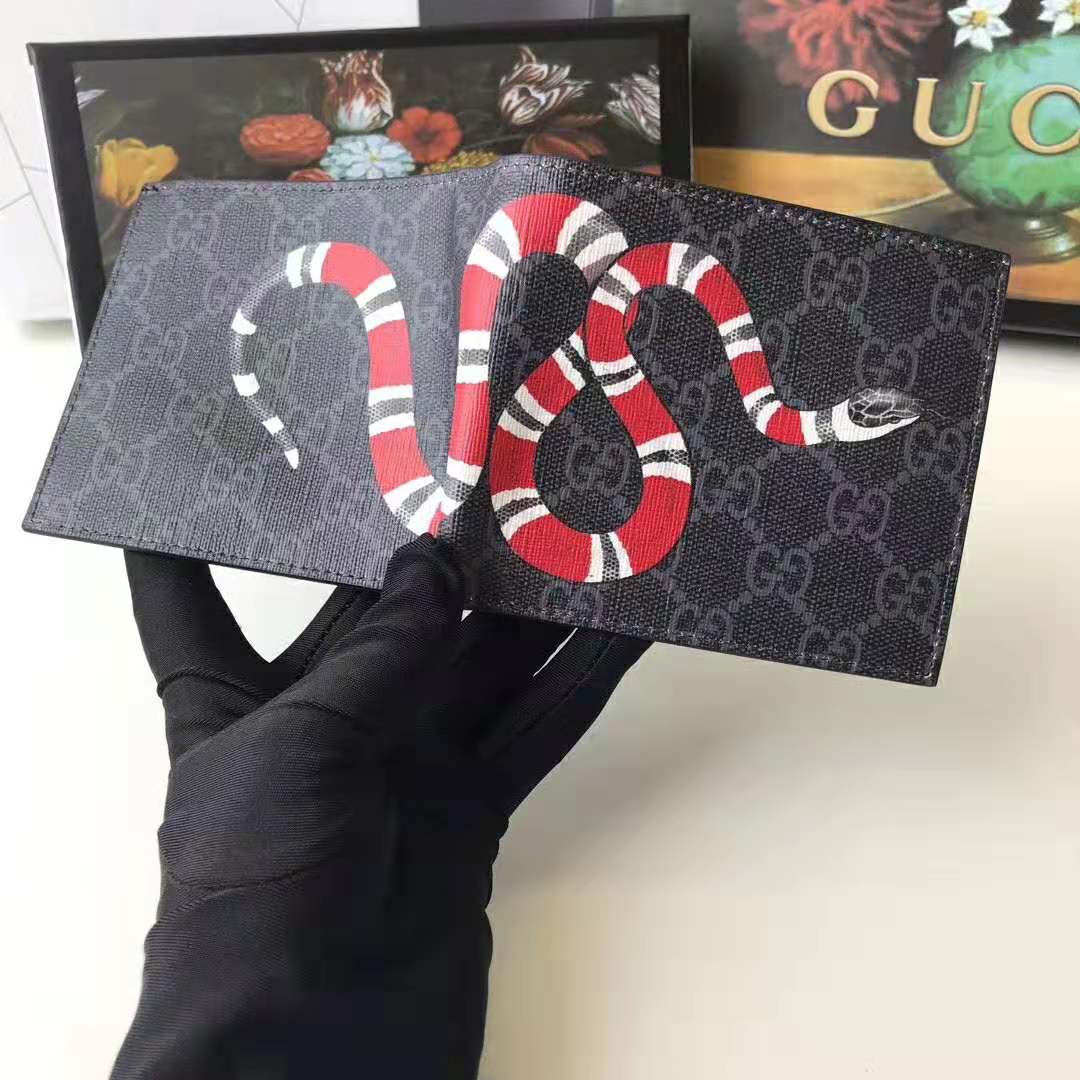 G*u*i gg men kingsnake print gg supreme wallet in black/grey gg supreme canvas