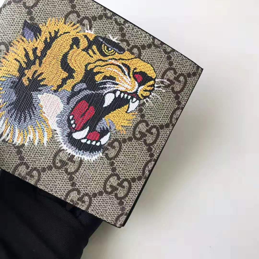 G*u*i gg men tiger print gg supreme wallet in beige/ebony gg supreme