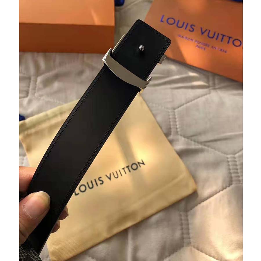 Louis Vuitton LV Unisex LV Initiales 30mm Reversible Belt in Damier Canvas-Grey