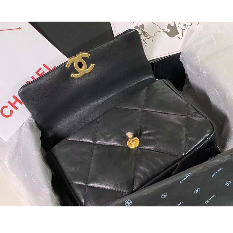 Chanel Women Chanel 19 Flap Bag in Goatskin Leather-Black