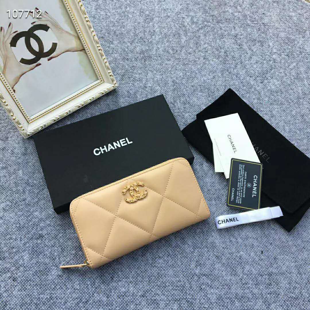 Chanel Women Chanel 19 Long Zipped Wallet Lambskin Leather-Beige Lambskin