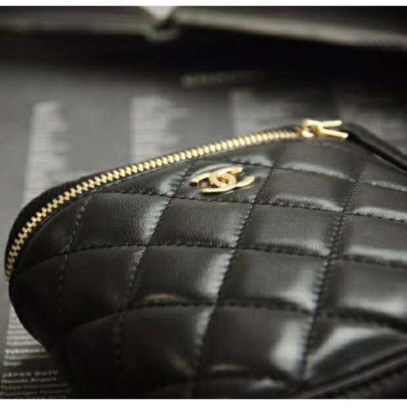 Chanel Women Small Mini Vanity with Classic Chain Lambskin-Black