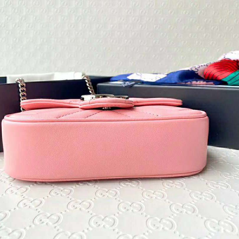 G*u*i gg women gg marmont super mini bag pink matelassé chevron