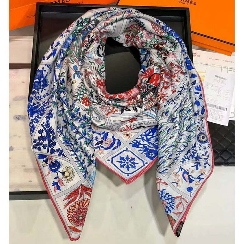 Hermes Women Fleurs De Giverny Scarf 90