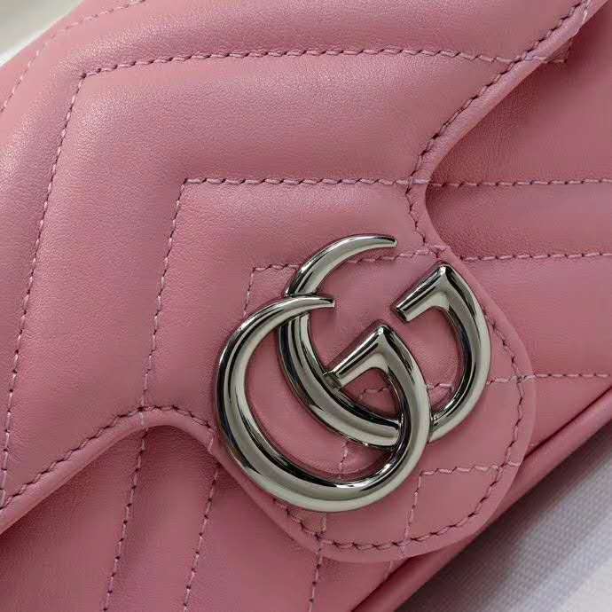 G*u*i gg women gg marmont super mini bag matelassé chevron-pink