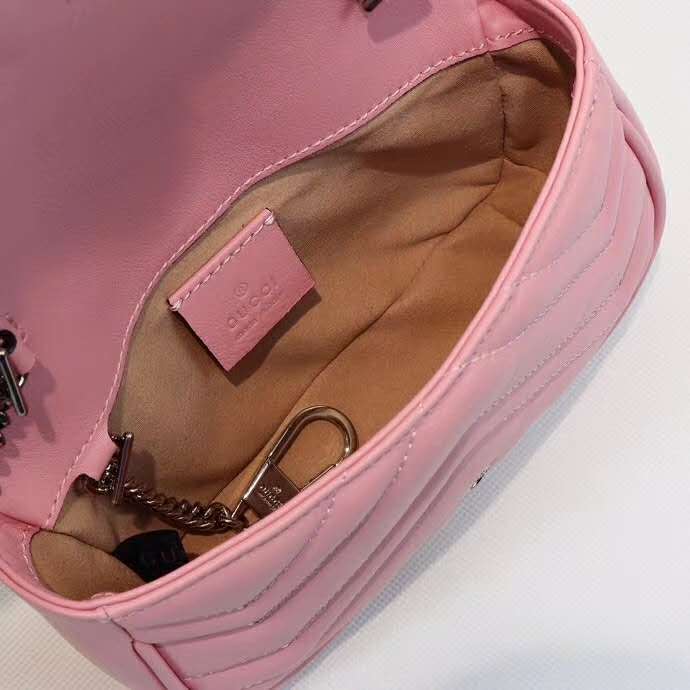 G*u*i gg women gg marmont super mini bag matelassé chevron-pink