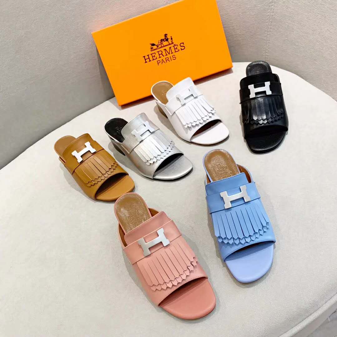 Hermes Women Alma Sandal Goatskin with Fringe Detail-Pink