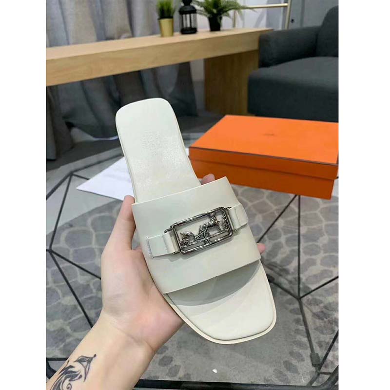 Hermes Women Villa Sandal Calfskin with Detailed Openwork Hardware-White