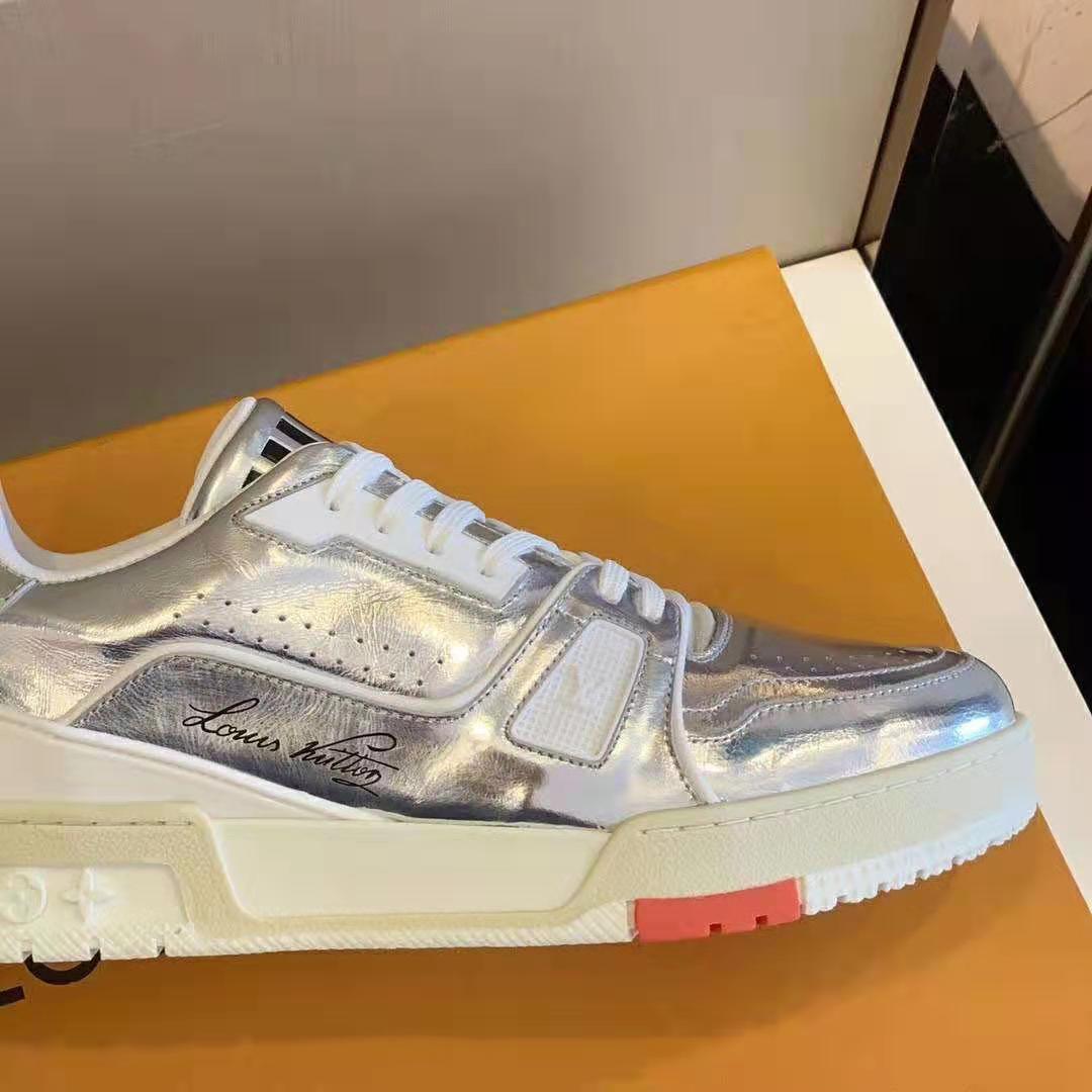 Louis Vuitton LV Men LV Trainer Sneaker Metallic Calf Leather-Silver