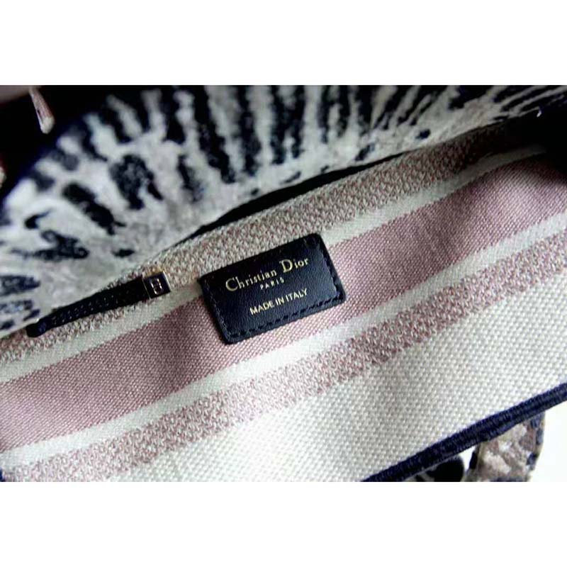 Dior Women Saddle Pouch Blue Dior Oblique Jacquard ‘D’ Stirrup