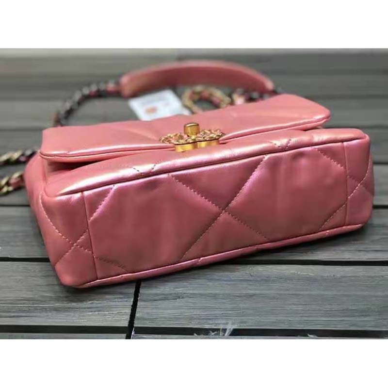 Chanel Women 19 Flap Bag Lambskin Gold Silver-Tone & Ruthenium-Finish Metal Coral