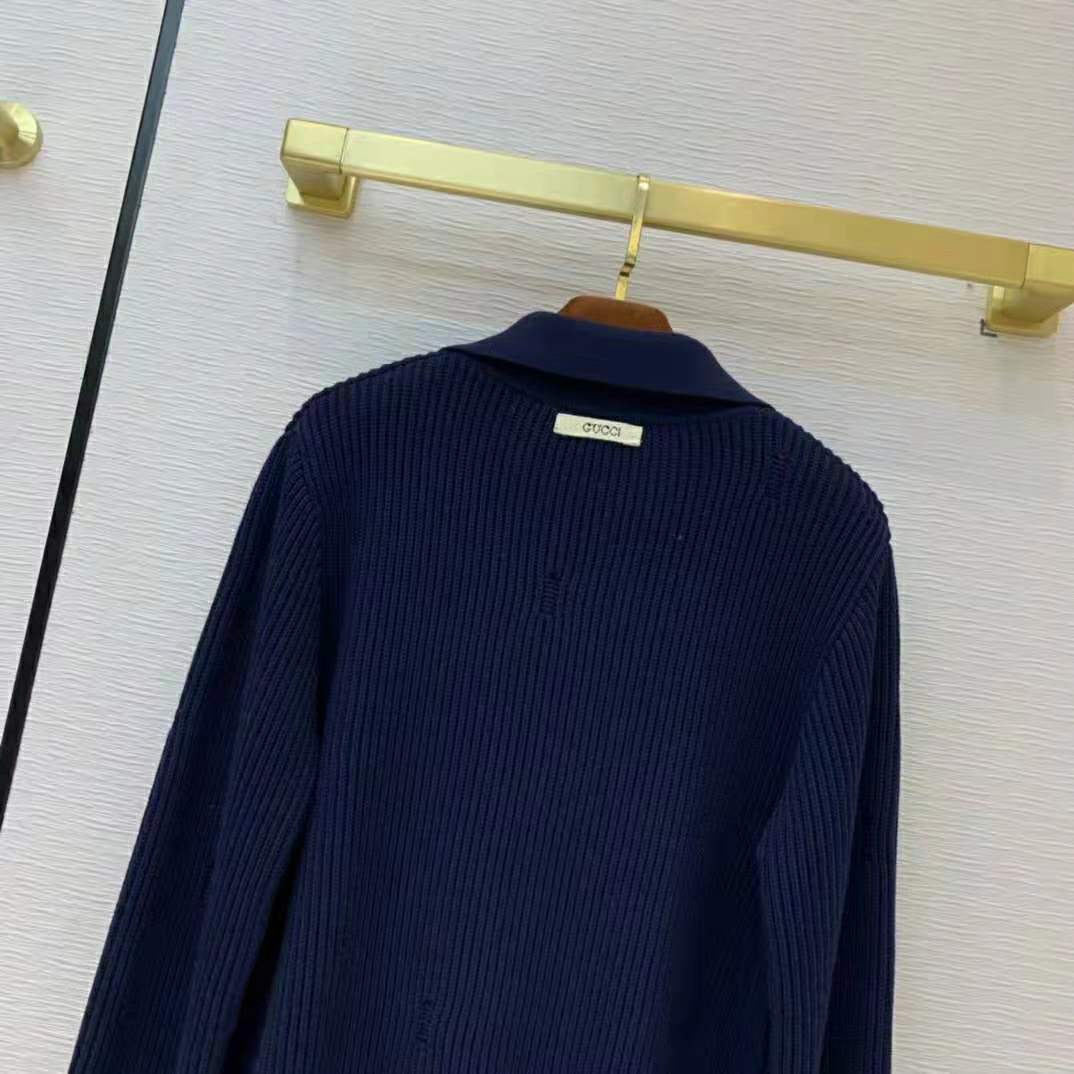 G*u*i women disney x G*u*i donald duck cotton wool sweater holes crewneck collar-navy