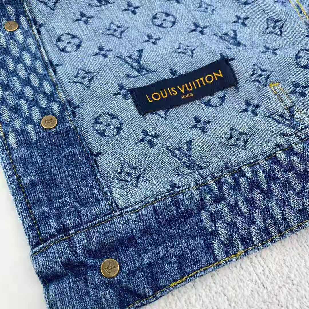 Louis Vuitton Women Giant Damier Waves Monogram Denim Jacket Cotton Regular Fit-Blue