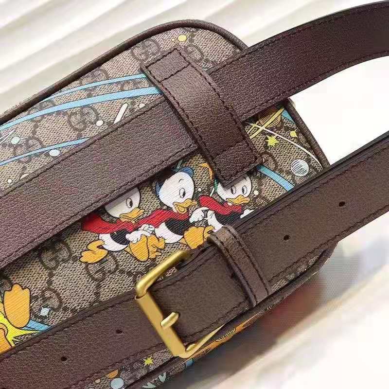G*u*i unisex disney x G*u*i donald duck print belt bag leather interlocking g