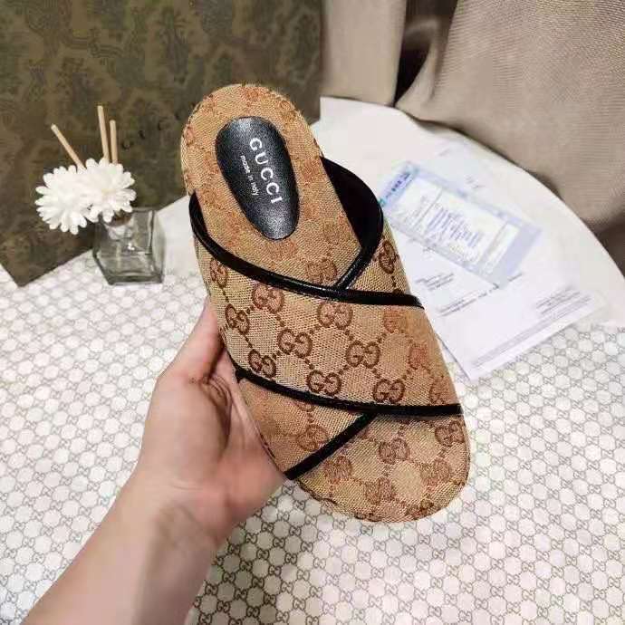 G*u*i gg unisex slide sandal beige and ebony original gg canvas