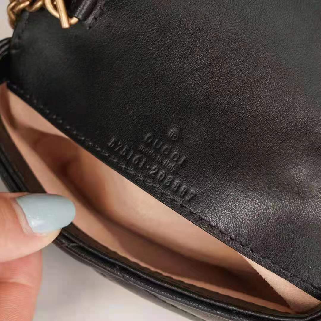 G*u*i gg women gg marmont matelassé leather super mini bag black matelassé chevron
