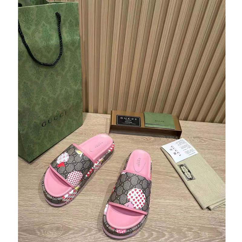 G*u*i gg women G*u*i les pommes sandal beige and ebony gg supreme canvas