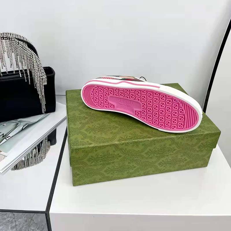 G*u*i gg women G*u*i les pommes sneaker beige and ebony gg supreme canvas