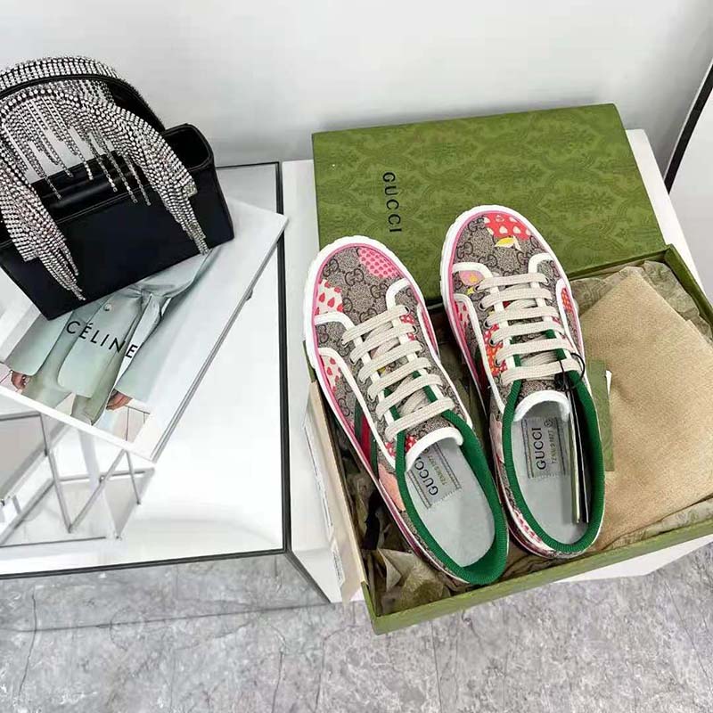 G*u*i gg women G*u*i les pommes sneaker beige and ebony gg supreme canvas