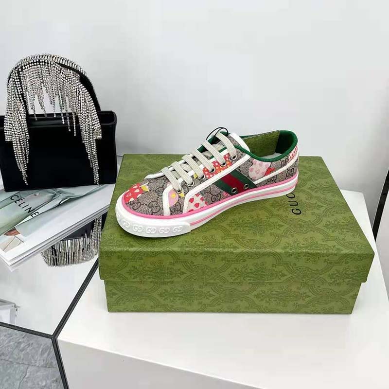 G*u*i gg women G*u*i les pommes sneaker beige and ebony gg supreme canvas