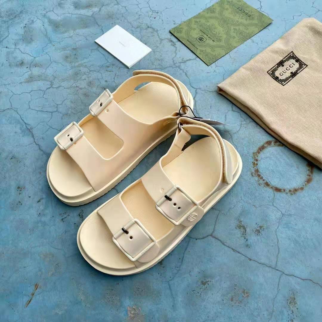G*u*i gg women sandal with mini double g off-white rubber