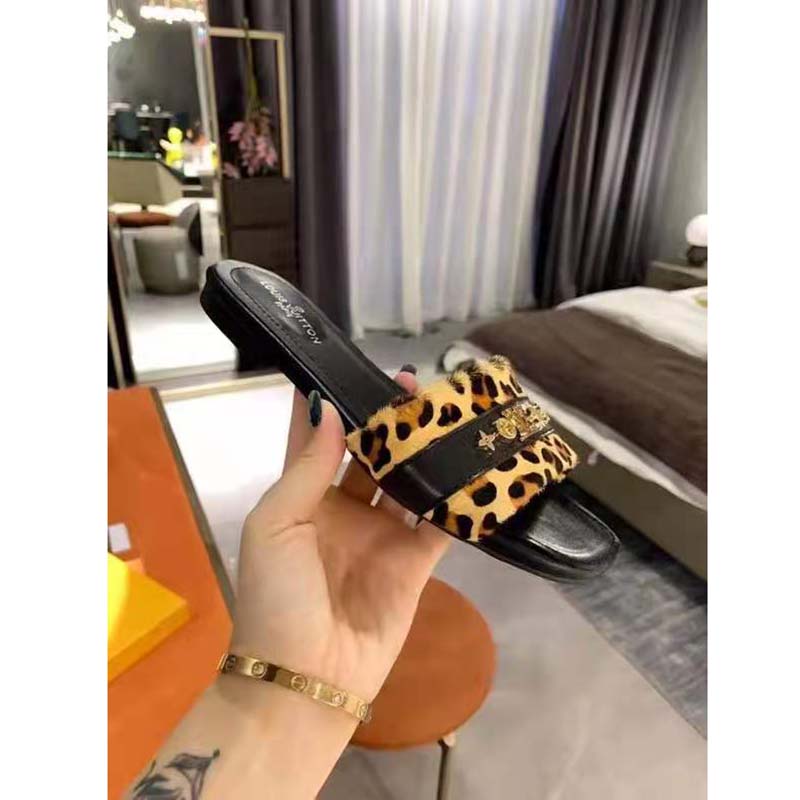 Louis Vuitton LV Women Revival Flat Mule Camel Brown Pony-Styled Calf Leather