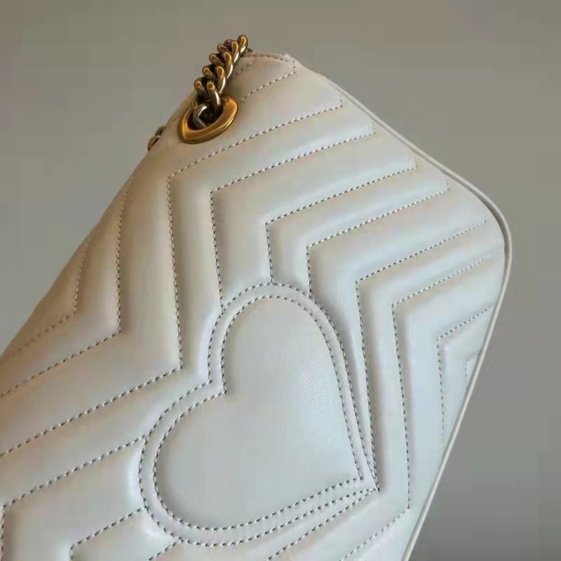 G*u*i gg women gg marmont small matelassé shoulder bag white double g