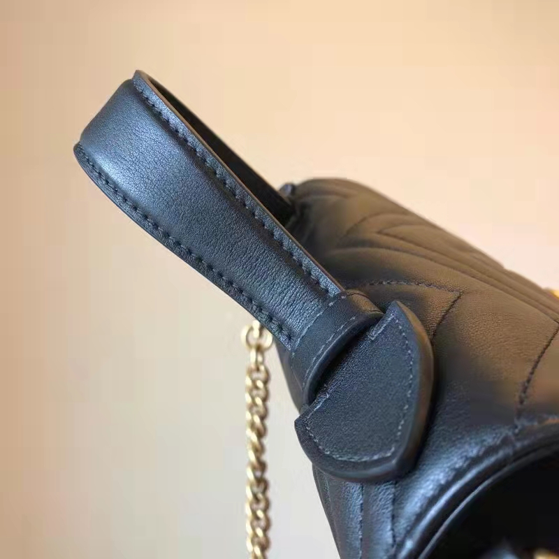 G*u*i gg women gg marmont small top handle bag black double g