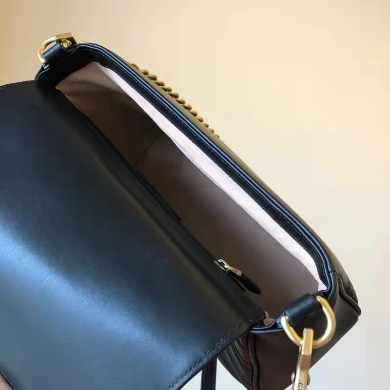 G*u*i gg women gg marmont small top handle bag black double g