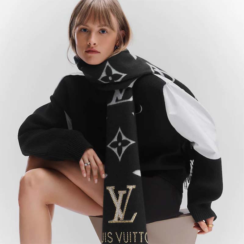 Louis Vuitton LV Unisex Studdy Reykjavik Scarf Black Cashmere Monogram