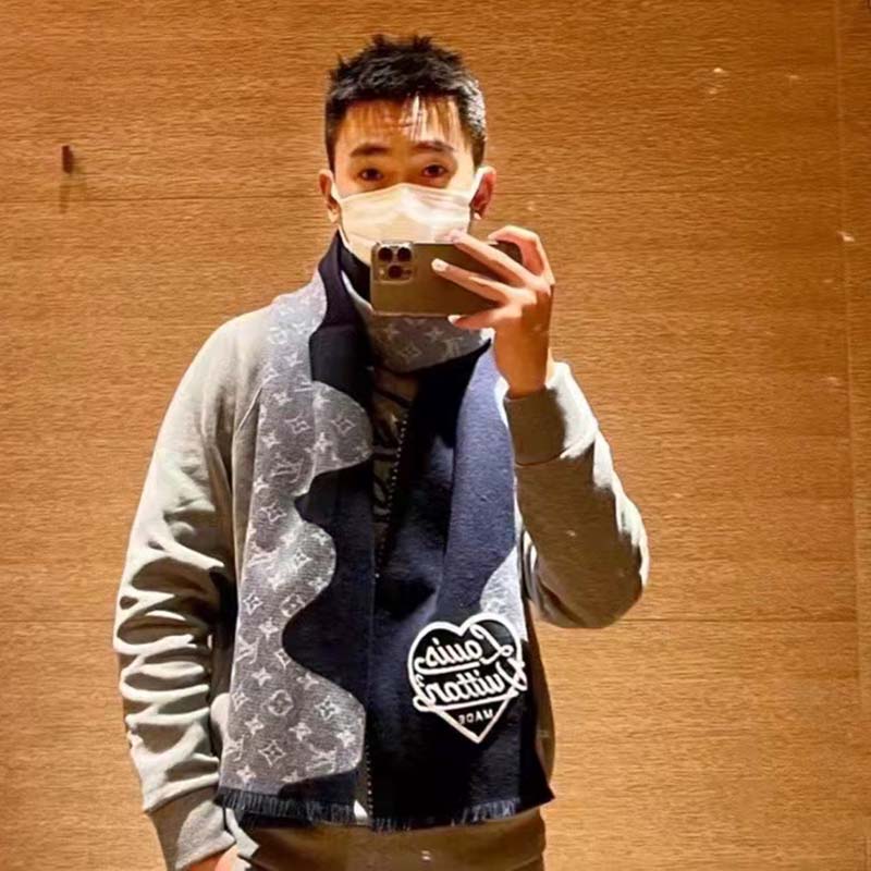 Louis Vuitton Unisex Monogram Drip Scarf Blue 100% Wool Allover Monogram