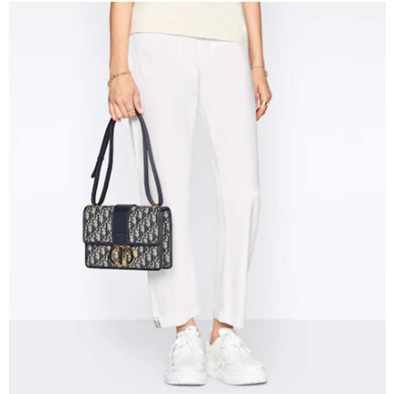 Dior Women 30 Montaigne Bag Gray Dior Oblique Jacquard