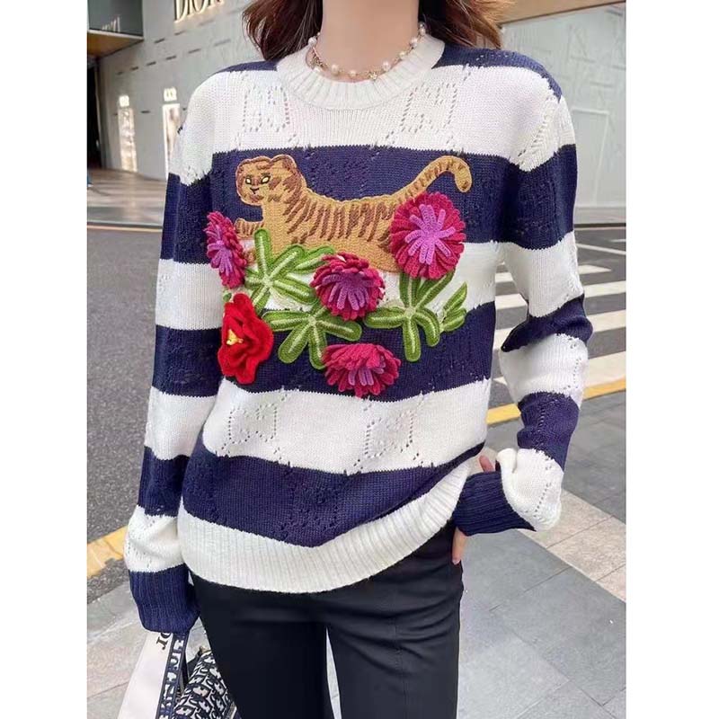 G*u*i gg women G*u*i tiger wool sweater embroidery tiger flower crewneck
