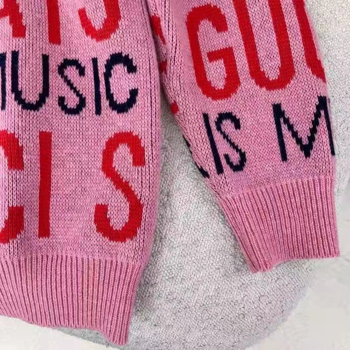 G*u*i men G*u*i 100 wool sweater pink red knit wool crew neck