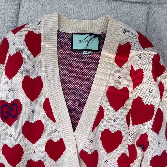 g*u*i women’s les pommes cotton heart sweater white He**ts knit cotton jacquard v-neck
