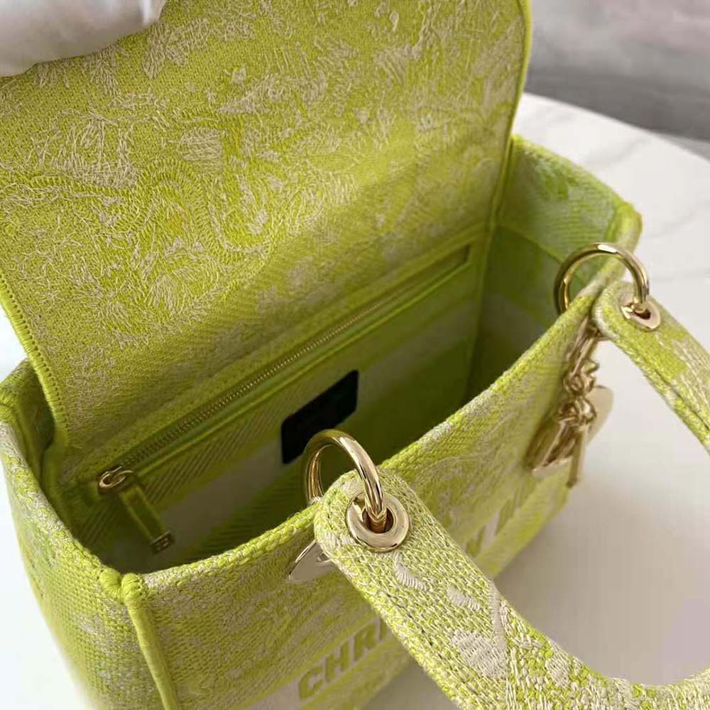 Dior Women Medium Lady D-lite Bag Lime Toile De Jouy Reverse Embroidery
