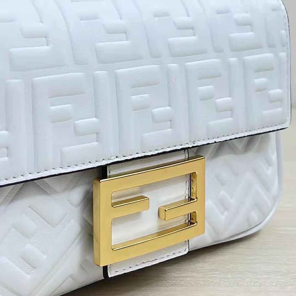Fendi Women Baguette Chain Midi Light Gray Leather Bag-White