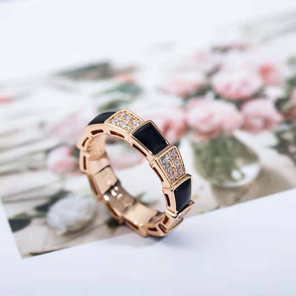 Bvlgari Women Serpenti Viper Band Ring in 18 KT Rose Gold-Black