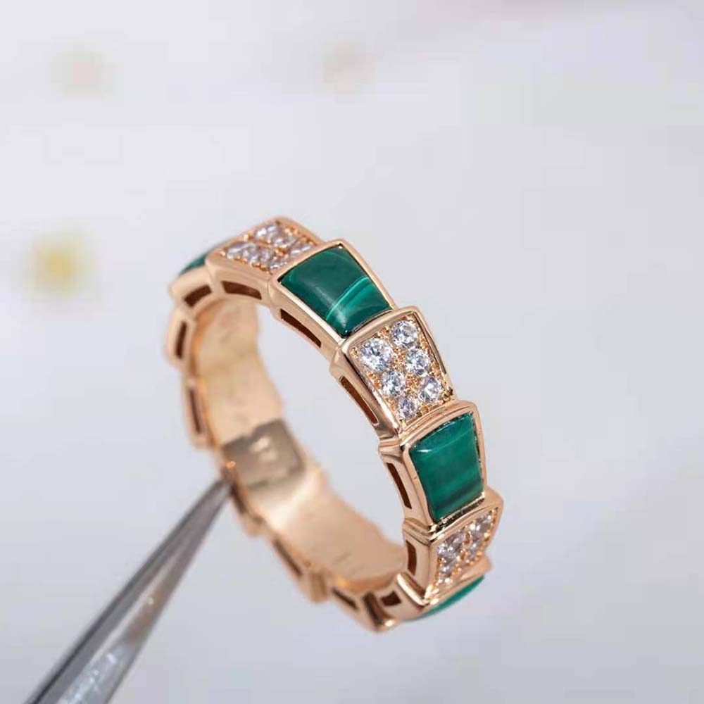Bvlgari Women Serpenti Viper Band Ring in 18 KT Rose Gold-Green