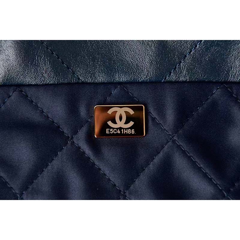Chanel Women 22 Small Handbag Shiny Calfskin Gold-Tone Metal Navy Blue