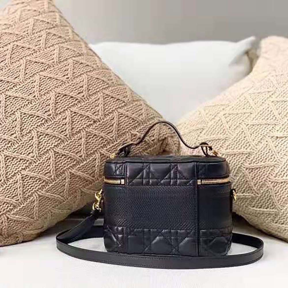 Dior Women Small Diortravel Vanity Case Cannage Lambskin-Black