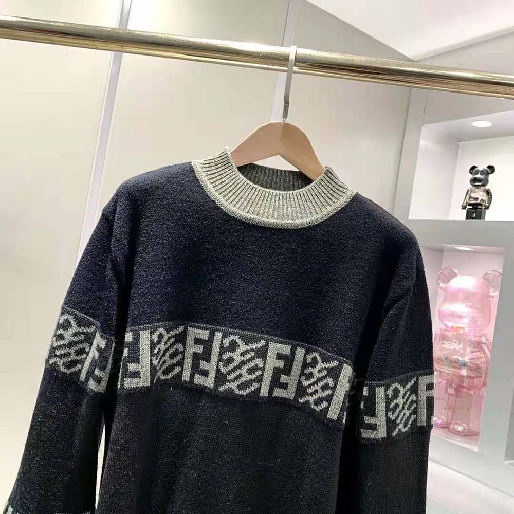Fendi Men Black Wool Sweater with High Collar and Long Sleeves