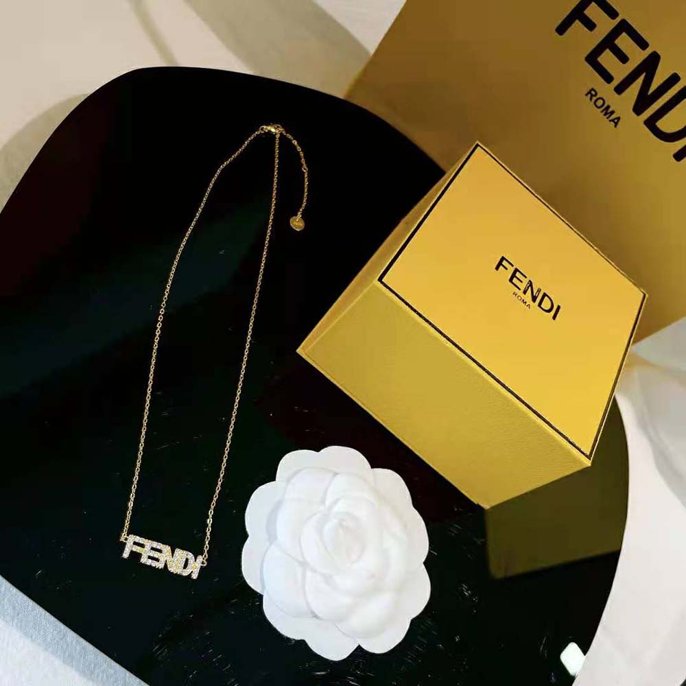 Fendi Women Signature Gold-colored Nnecklace Clip Closure