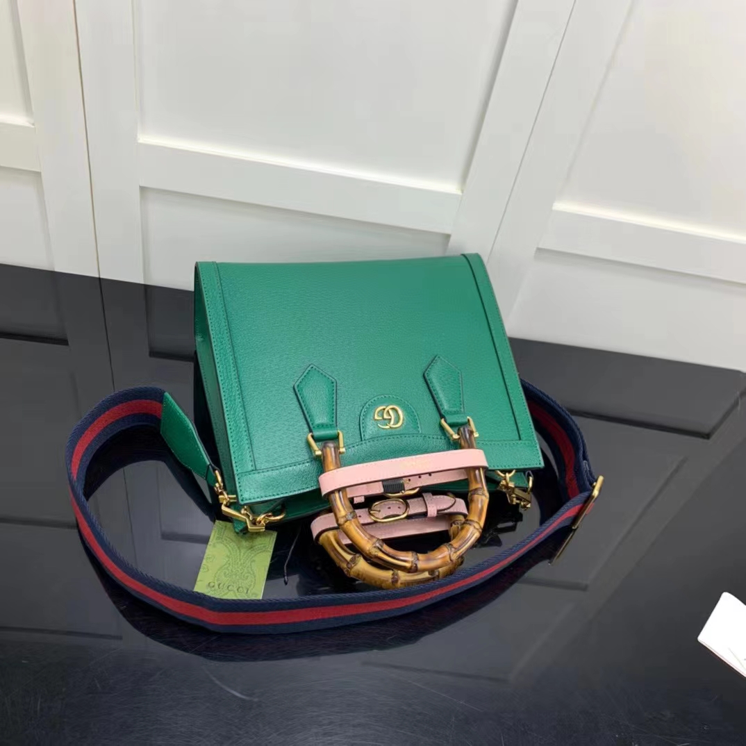 G*u*i gg women diana small tote bag double g green leather