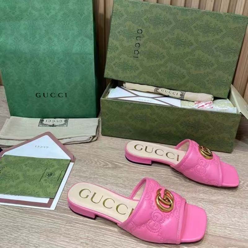 G*u*i women gg matelassé slide sandal bright pink double g square toe flat
