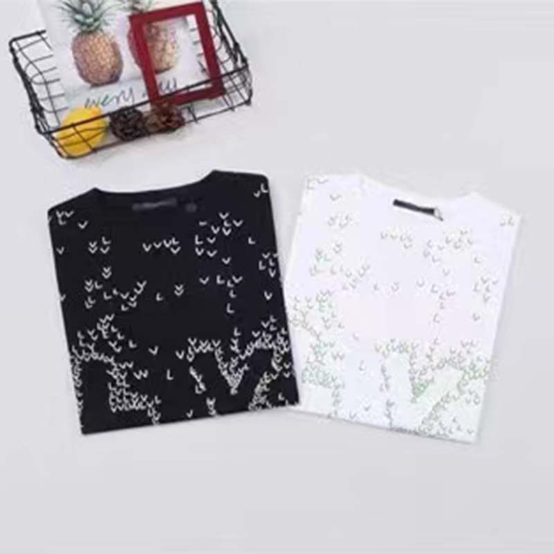 Louis Vuitton LV Women Spread Embroidered T-Shirt Cotton White Regular Fit