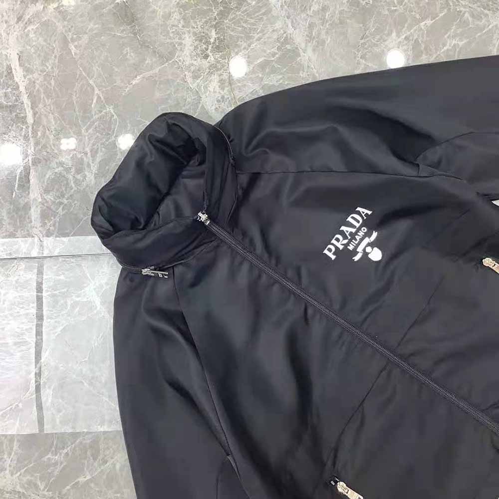 Prada Women Light Re-Nylon Rain Jacket-Black