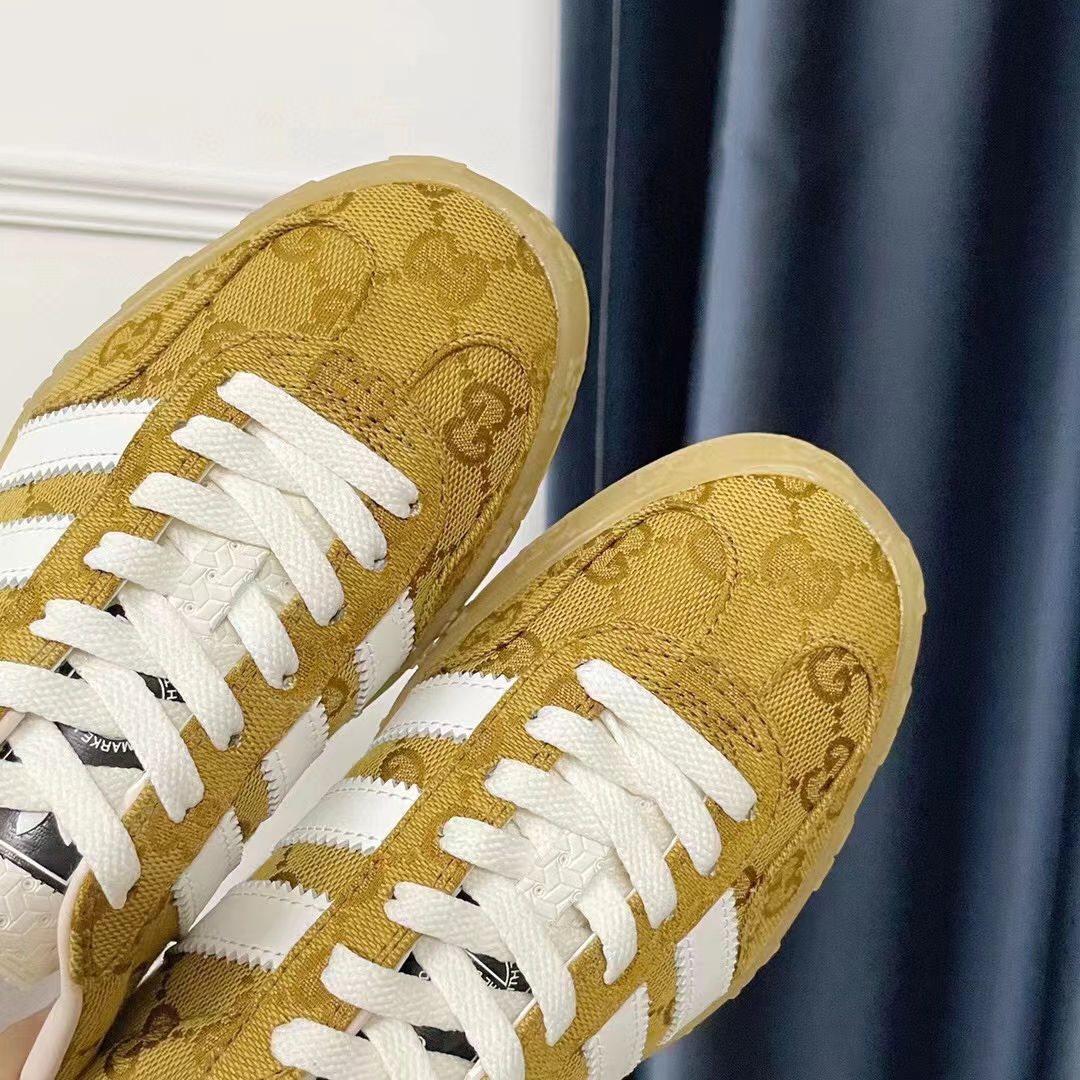 G*u*i unisex adidas x G*u*i gazelle sneaker beige brown original gg canvas