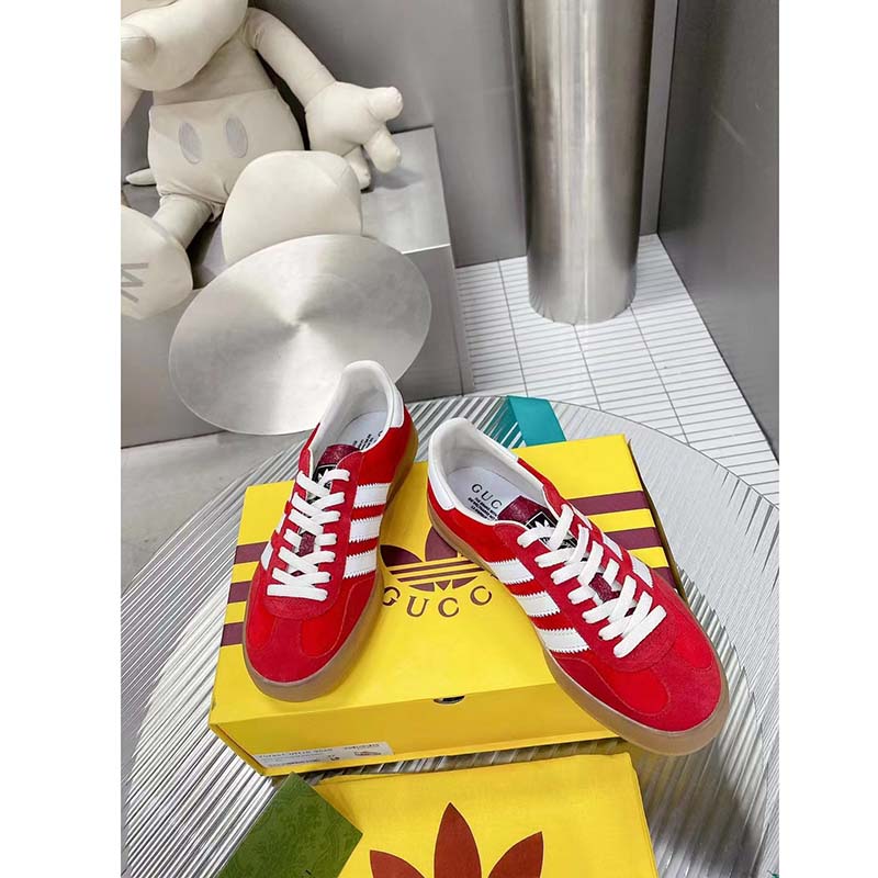 G*u*i unisex adidas x G*u*i gazelle sneaker red suede trefoil embossed